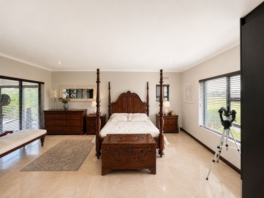 4 Bedroom Property for Sale in Flamingo Vlei Western Cape
